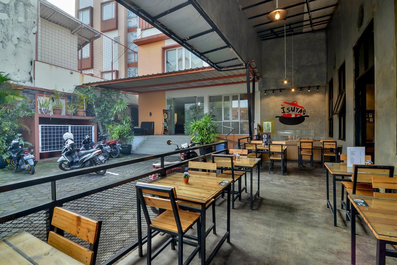Image Hotel And Resto Bandung Eksteriør billede